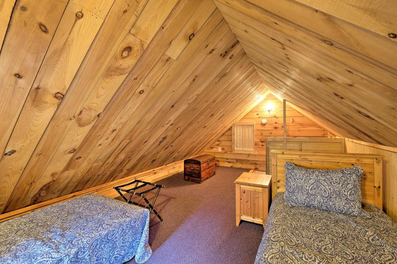 Cottage Less Than 8 Mi To Gore Mountain In Bakers Mill! Bakers Mills Экстерьер фото